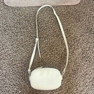 Forever 21 adjustable, white shoulder purse